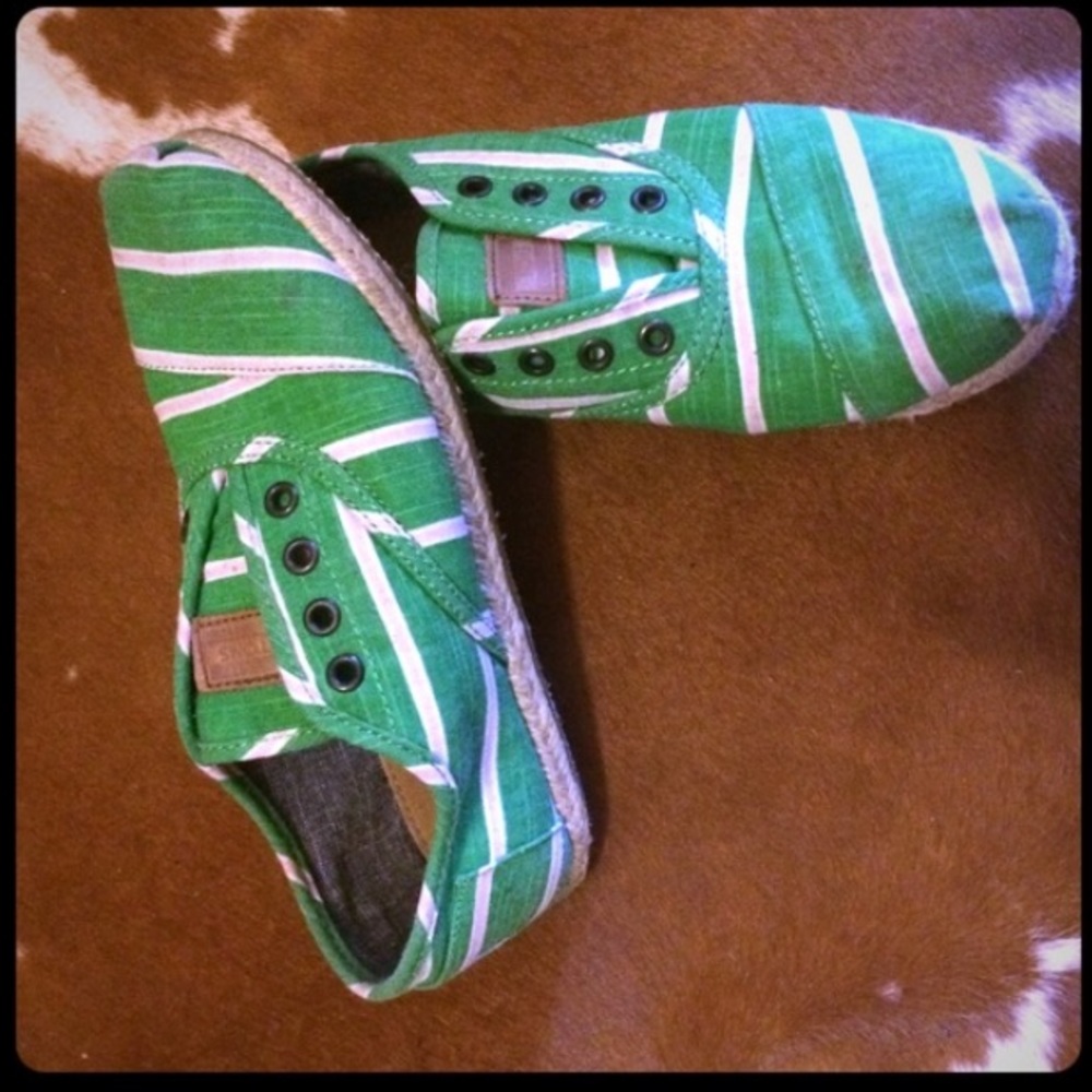 Striped TOMS Sneakers